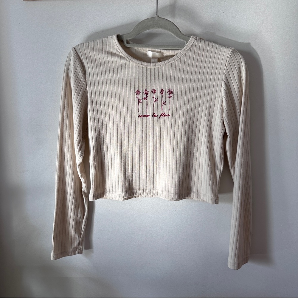 Selena Inspired Women’s Cream Ribbed Crop Top with Long Sleeves